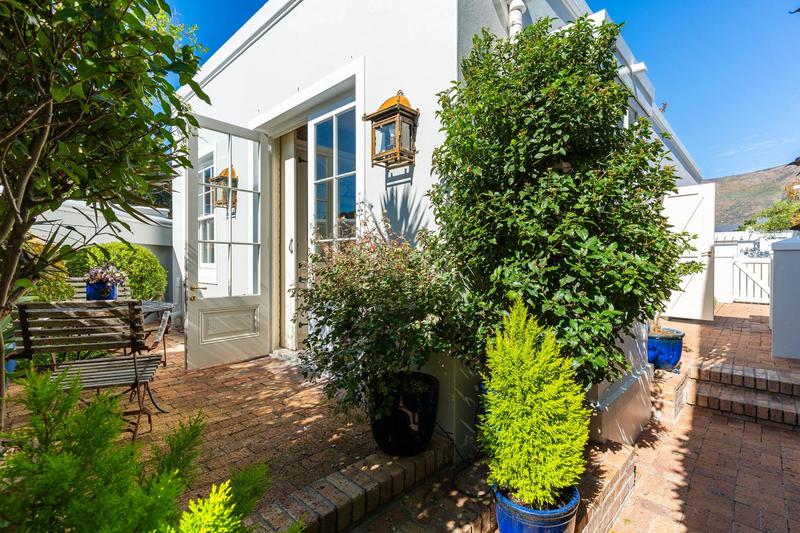 4 Bedroom Property for Sale in Steenberg Estate Western Cape